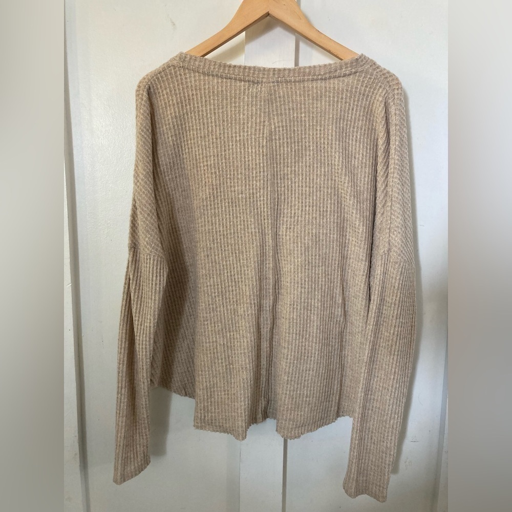 OUT from under Urban Outfitters waffle knit cardigan sweater medium tan - Picture 6 of 9